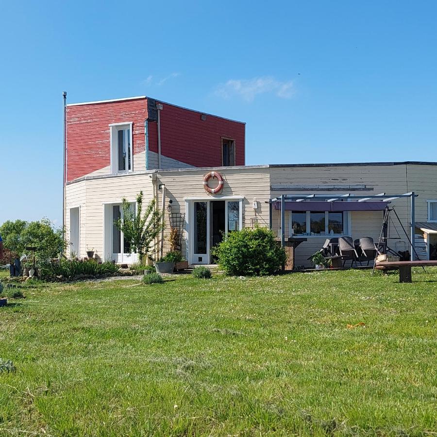 Le Phare32 Bed & Breakfast Barran Dış mekan fotoğraf